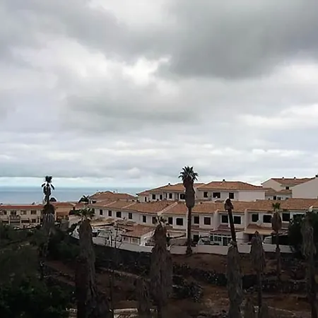 Apartamento En Chayofa, Pueblo Estefania, Arona شقة
